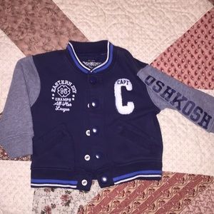 Like new Osh Kosh B’gosh 12 month sweatshirt!
